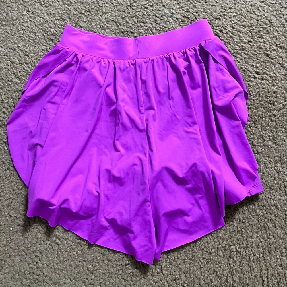 Buffbunny sway shorts pop rocks